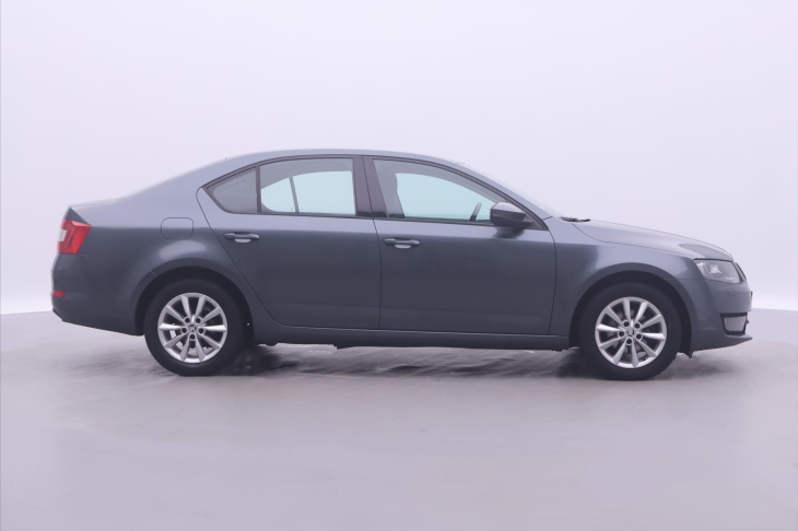 Škoda Octavia 1,6 TDI 81kW Ambition Klima