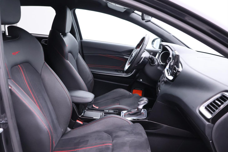 Kia ProCeed 1,6 TGDI 150kW Automat GT 1Maj