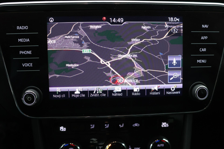 Škoda Superb 2,0 TDI 110kW DSG Navi LED