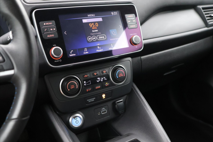 Nissan Leaf 110kW ACENTA 40kWh CZ