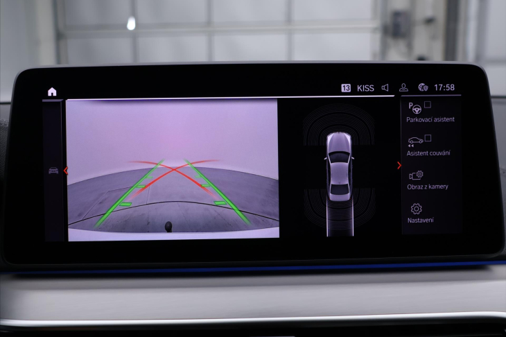 BMW Řada 5 2,0 530e xDrive 135kW CZ DPH