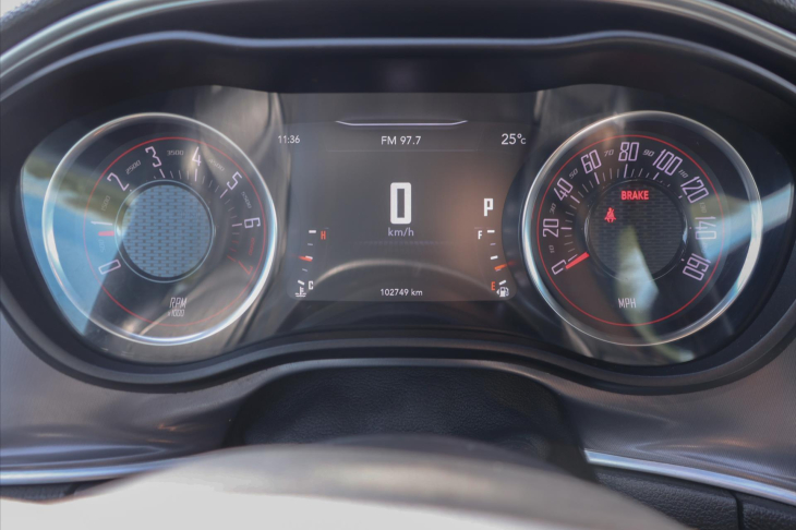 Dodge Challenger 3,6 V6 227kW Automat SXT