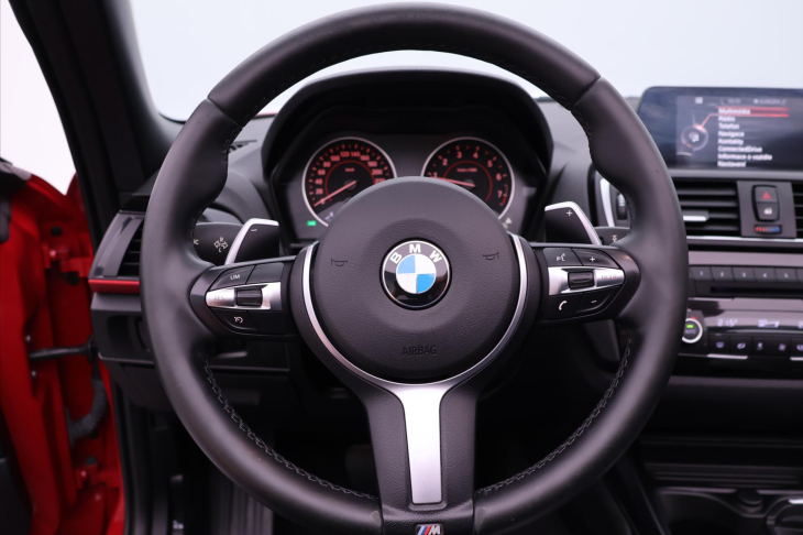 BMW Řada 2 2,0 220i 135kW Aut. Sport Line