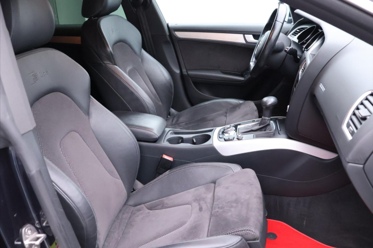 Audi A5 2,0 TFSI 155kW Quattro S-Line