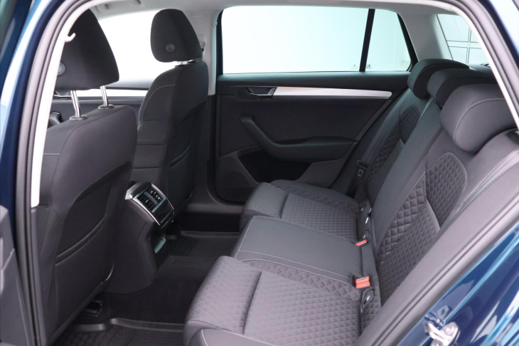 Škoda Superb 2,0 TDI 110kW DSG CZ 16.500 KM