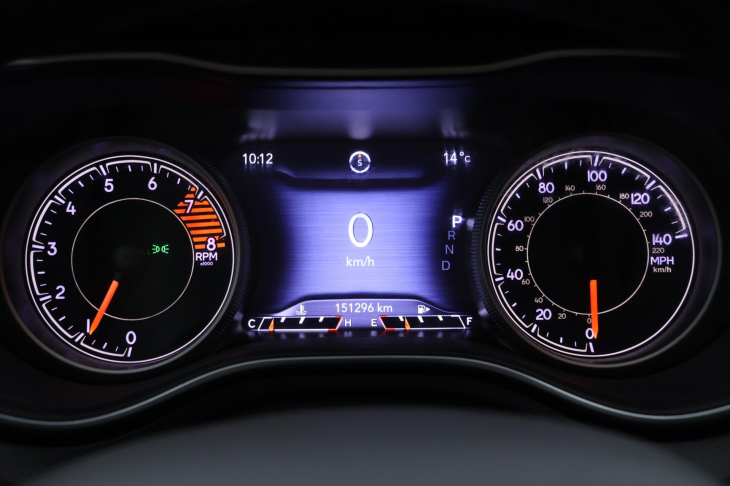 Jeep Cherokee 3,2 200kW AWD Kamera 1.Maj DPH