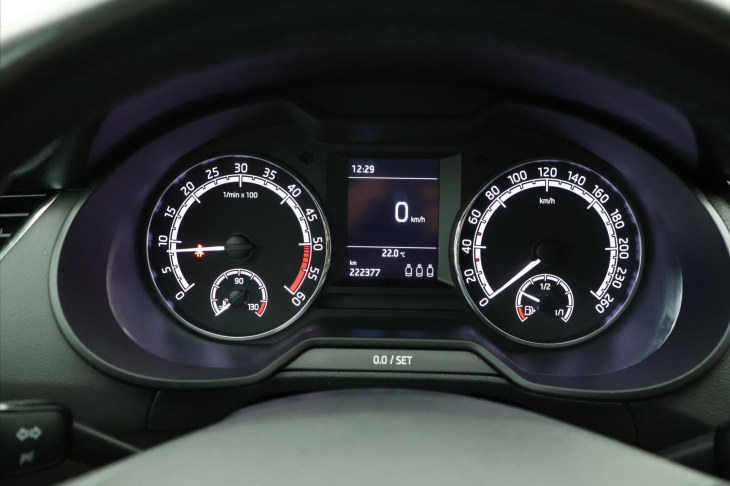 Škoda Octavia 1.6 TDI 85kW Ambition CZ