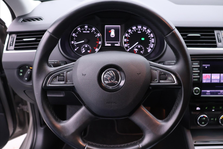 Škoda Octavia 1,4 TSI 103kW DSG Xenon Tažné