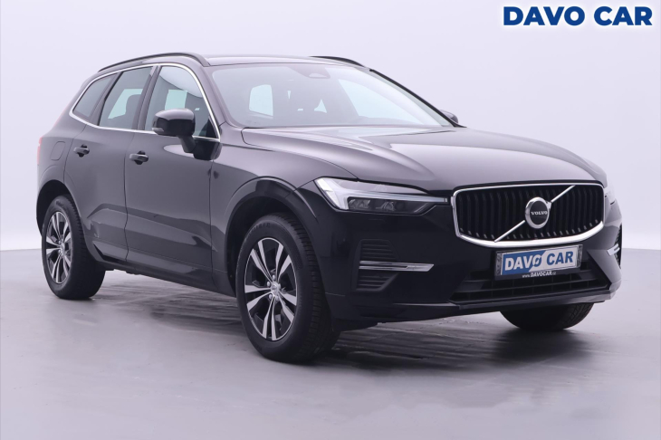 Volvo XC60 2,0 B4 145kW Aut. Momentum DPH