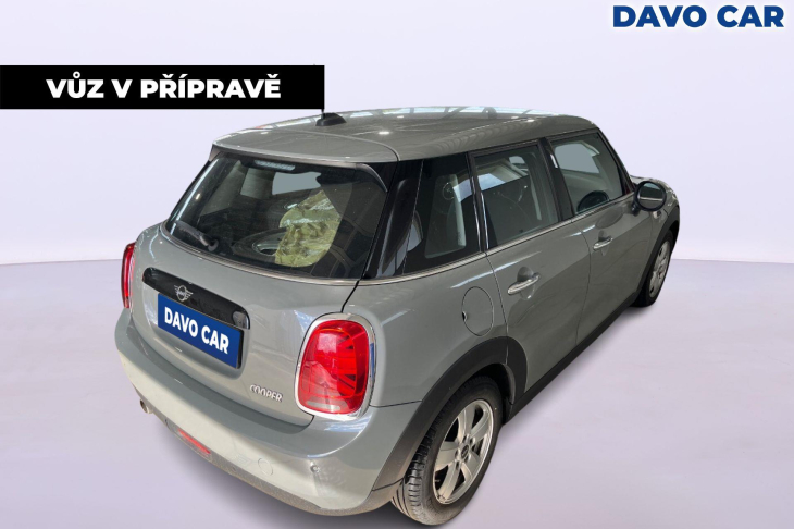 Mini Cooper 1,5 100 kW 1.Maj. Aut.klima