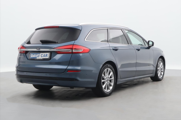 Ford Mondeo 2,0 Hybrid iCVT 103kW Vignale
