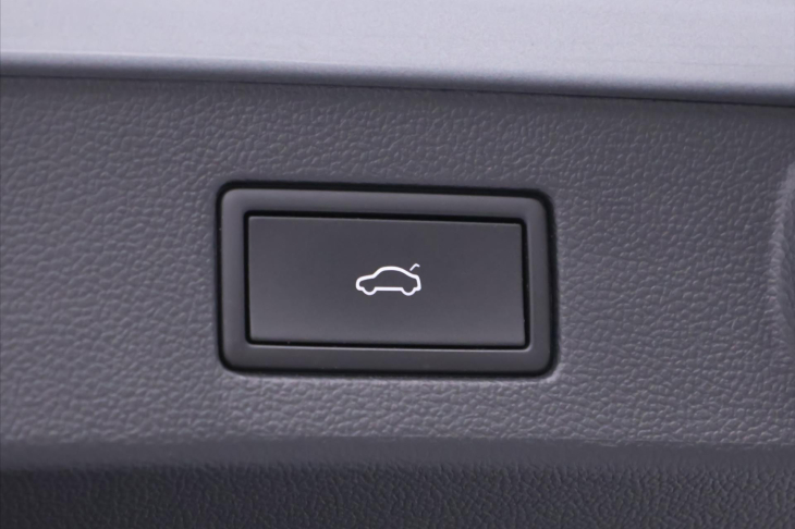 Volkswagen Arteon Shooting Brake 2,0 TDI 147kW DSG 4M R-line CZ