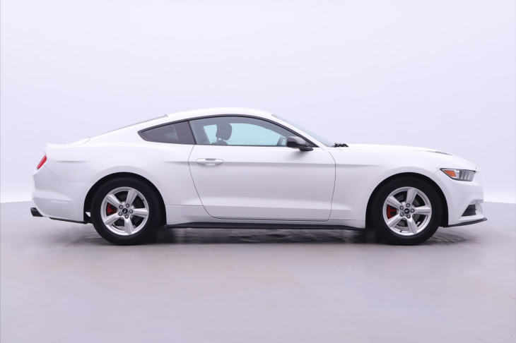 Ford Mustang 3,7 V6 225kW Automat Xenon