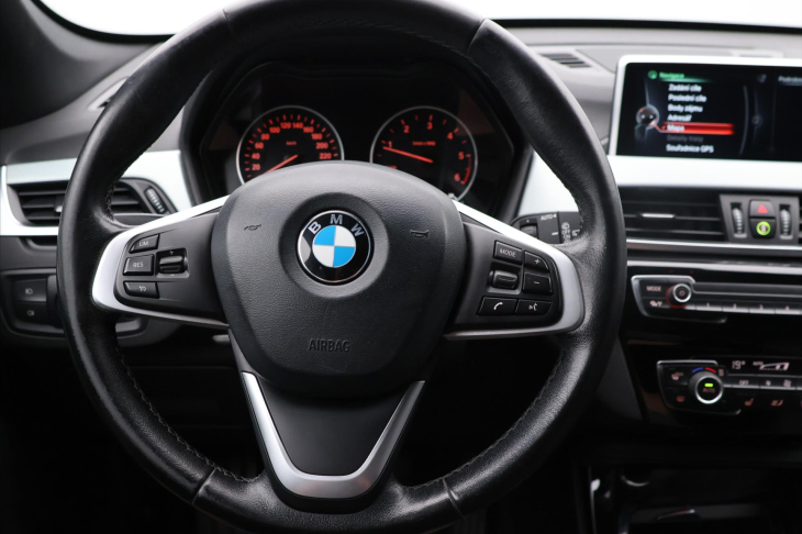 BMW X1 2,0 20d 140kW xDrive Kůže Navi