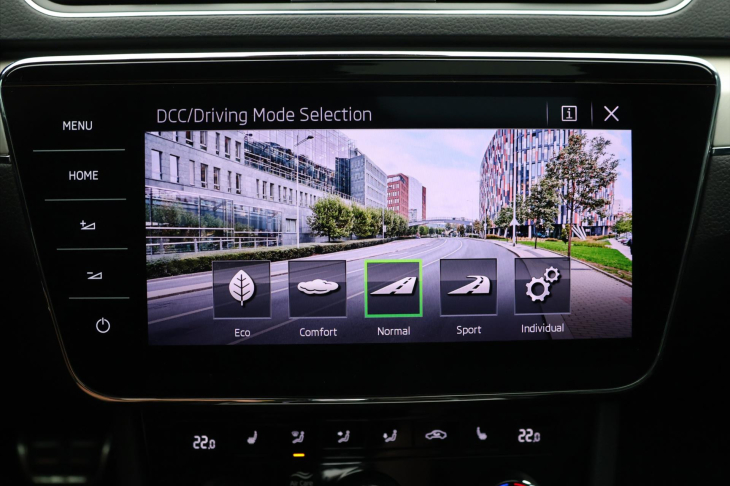 Škoda Superb 2,0 TDI 140kW DSG 4X4 L&K CZ