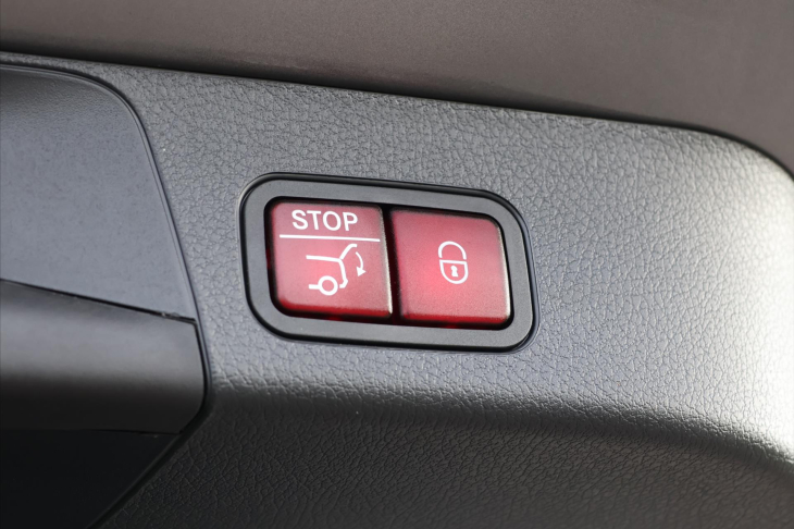 Mercedes-Benz GLB 2,0 200d 4MATIC AMG Premium