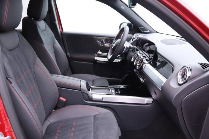 Mercedes-Benz GLB 2,0 200d 4MATIC AMG Premium