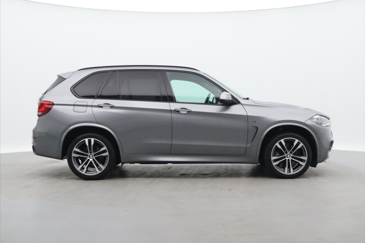 BMW X5 3,0 M50d 280kW xDrive Aut. CZ