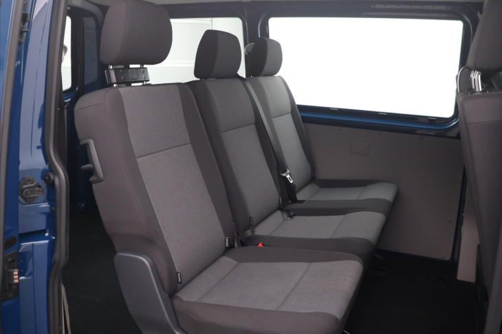 Volkswagen Transporter 2,0 TDI 75kW 6-Míst CZ DPH