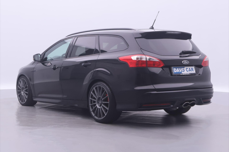 Ford Focus 2,0 EB 184kW ST Xenon Kůže