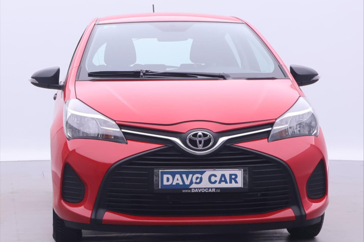 Toyota Yaris 1,0 VVT-i 51kW Entry Serv. kniha