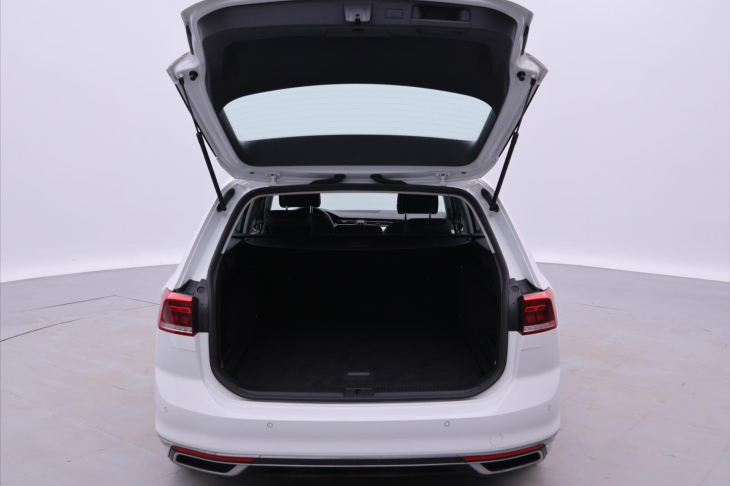Volkswagen Passat 2,0 TSI 206kW CZ 4x4 DSG DPH