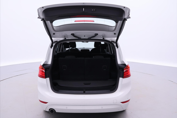 BMW Řada 2 2,0 218D 110kW DPH