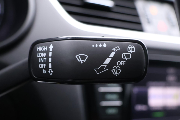 Škoda Octavia 2,0 TSI 169kW RS230 Xenon Kůže