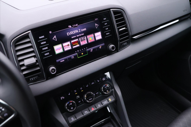 Škoda Karoq 1,5 TSI 110kW Style CZ 1.Maj.