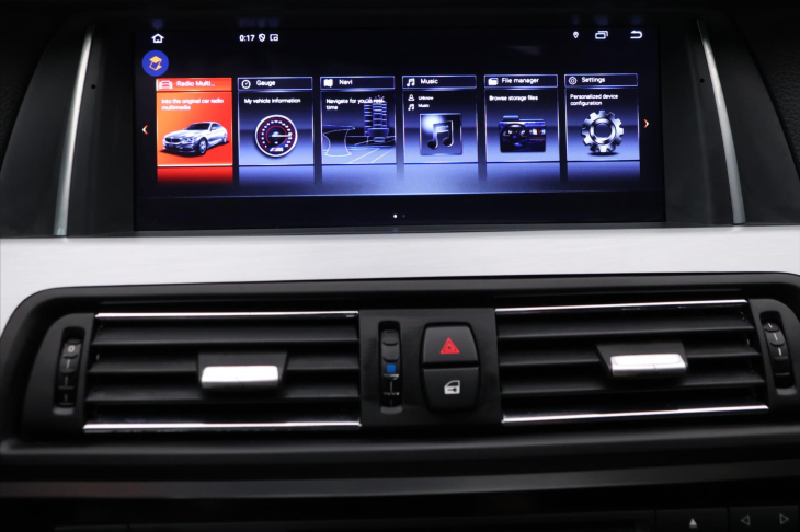 BMW Řada 5 3,0 530d x Drive Tažné Klima