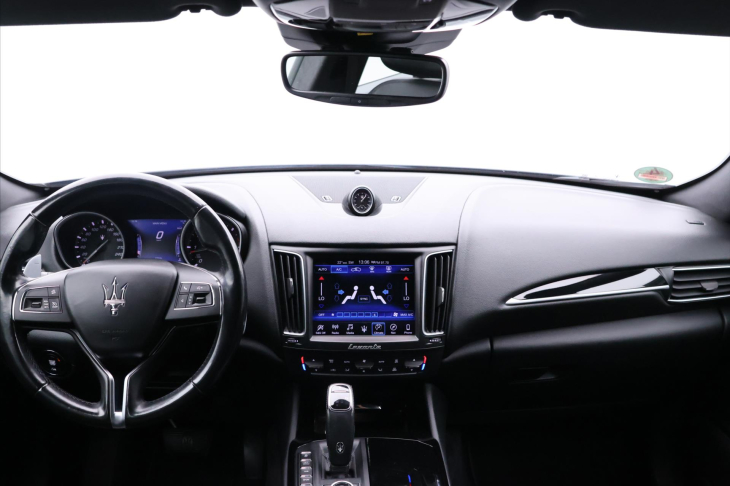 Maserati Levante 3,0 D 184 kW 4x4 Automat Kůže