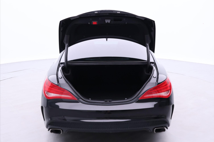 Mercedes-Benz CLA 2,1 220d 125kW Aut. AMG Kůže