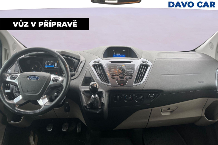 Ford Tourneo Custom 2,0 TDCI 125KW 8-Míst CZ DPH