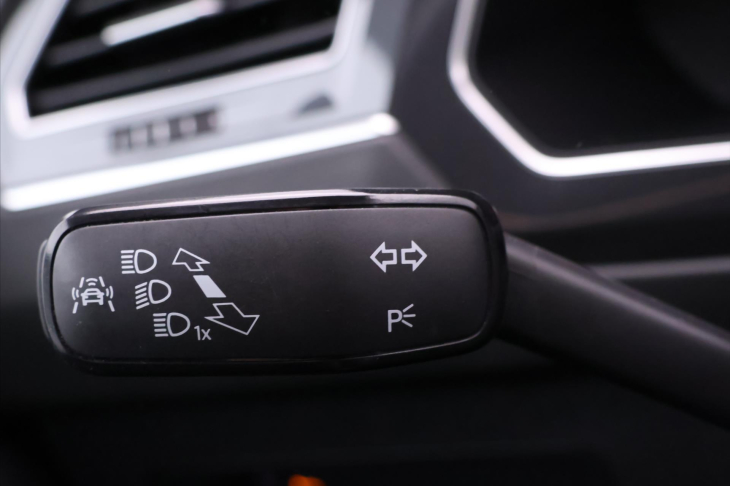 Volkswagen Tiguan 2,0 TDI 176kW Highline DPH CZ