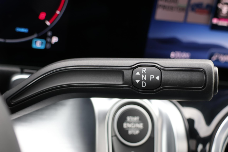 Mercedes-Benz GLB 2,0 220 4MATIC AMG Premium Plus