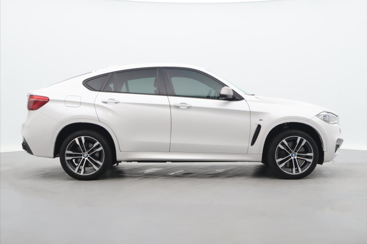 BMW X6 3,0 M50da 260kW Xdrive CZ LED