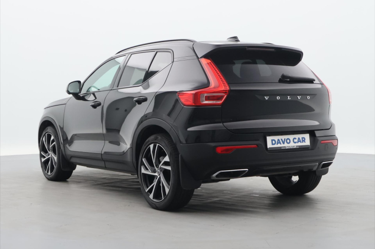 Volvo XC40 2,0 T4 Drive-E 140kW CZ R-Design
