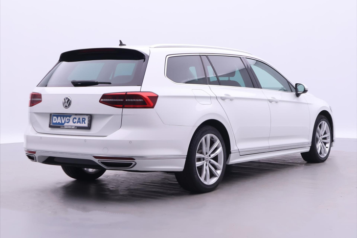 Volkswagen Passat 2,0 TDI R-line Highline