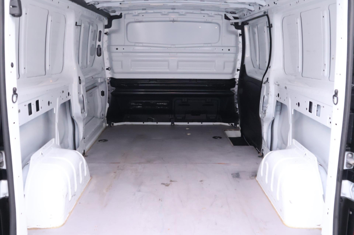 Renault Trafic 2,0 dCi L2H1 88kW Klima DPH CZ