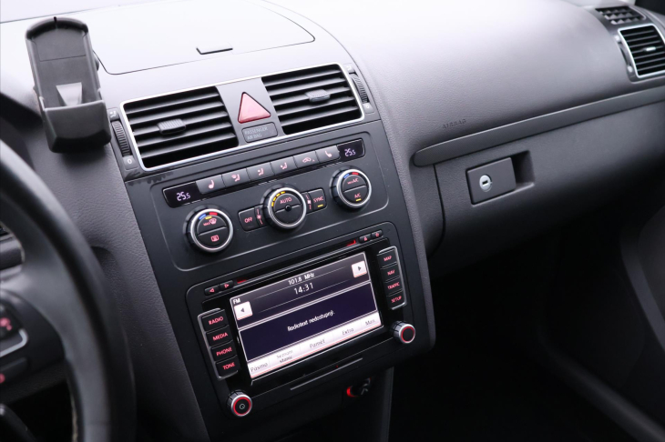 Volkswagen Touran 1,6 TDI 77kW Match Tažné Navi