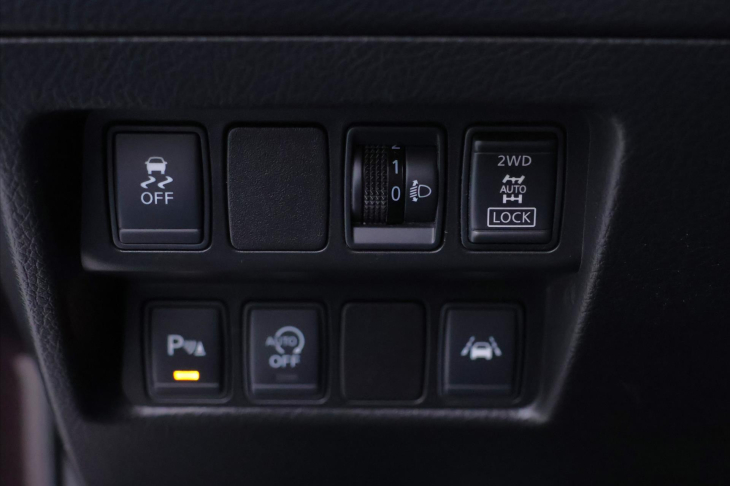 Nissan Qashqai 1,6 dCi 96kW 4WD Acenta