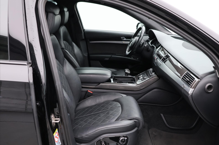 Audi S8 4.0 TFSI 445kW Plus Tiptronic