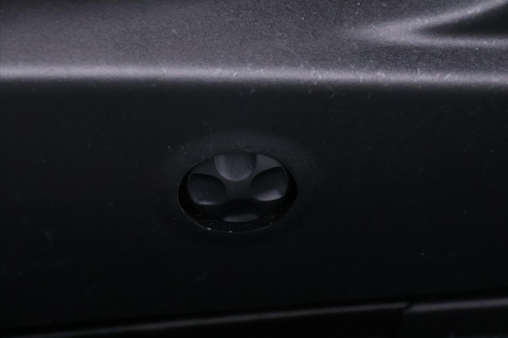 Dodge Challenger 5,7 L V8 HEMI 280kW DPH