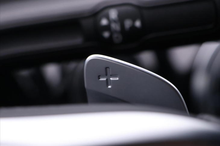 Mercedes-Benz Třídy A 1,3 200 120kW Aut. CZ kůže DPH