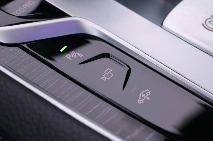 BMW Řada 7 3,0 730d xDrive 210kW M-paket