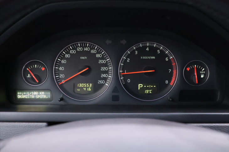 Volvo XC90 2,5 T 154kW Aut. Kůže CZ