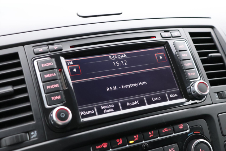 Volkswagen Multivan 2,0 TSI 150kW 4M DSG Highline CZ