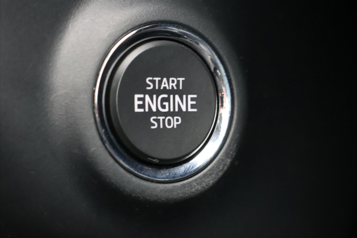 Škoda Kodiaq 2,0 TDI DSG 4x4 7-Míst Scout