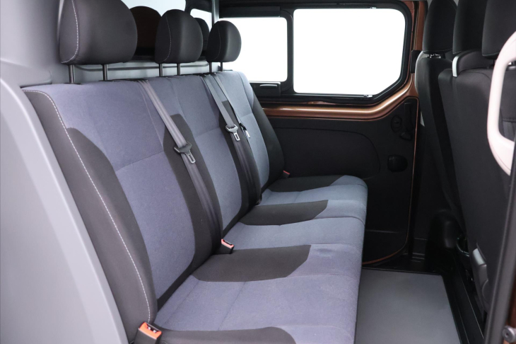 Opel Vivaro 1,6 CDTi Long CZ 6-Míst Klima