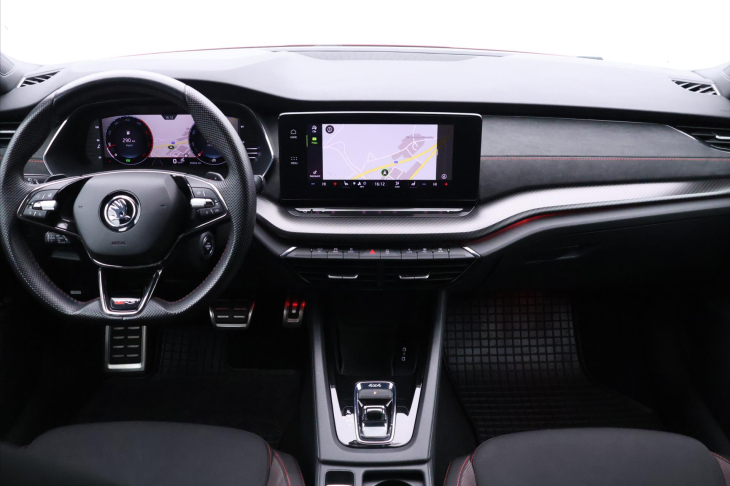 Škoda Octavia 2,0 TDI RS 147kW DSG 4X4 CZ